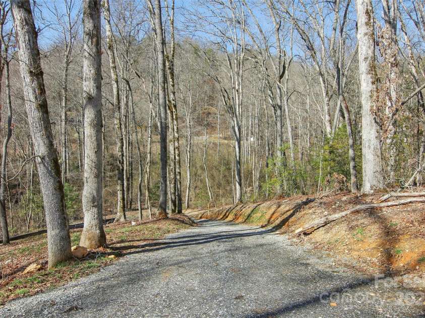 210 Oak Grove Road, Bryson City, NC 28713.  MLS# CAR4293281, YatesRealty ID 14062. 