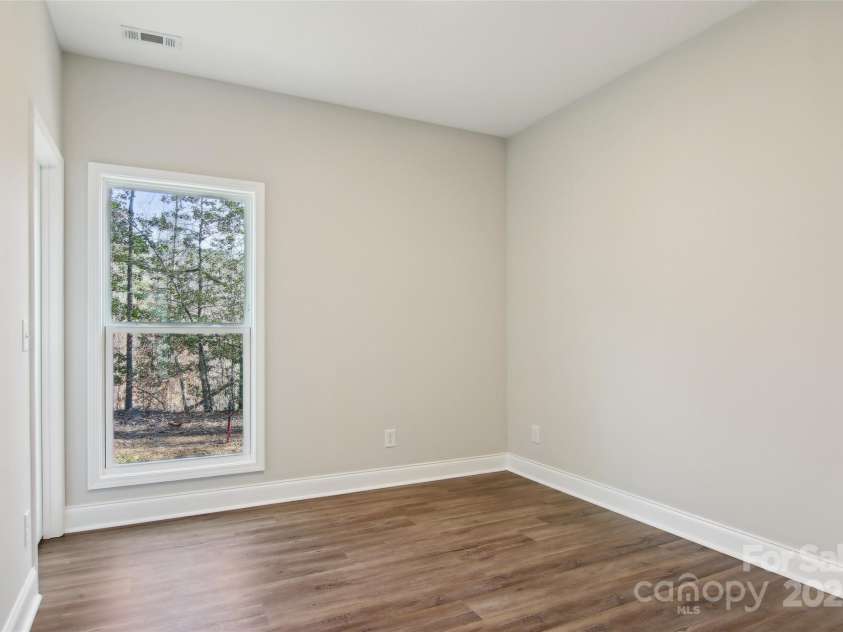 210 Oak Grove Road, Bryson City, NC 28713.  MLS# CAR4293281, YatesRealty ID 14062. 