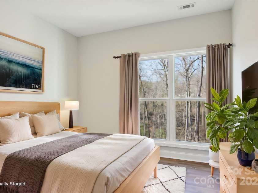 210 Oak Grove Road, Bryson City, NC 28713.  MLS# CAR4293281, YatesRealty ID 14062. 