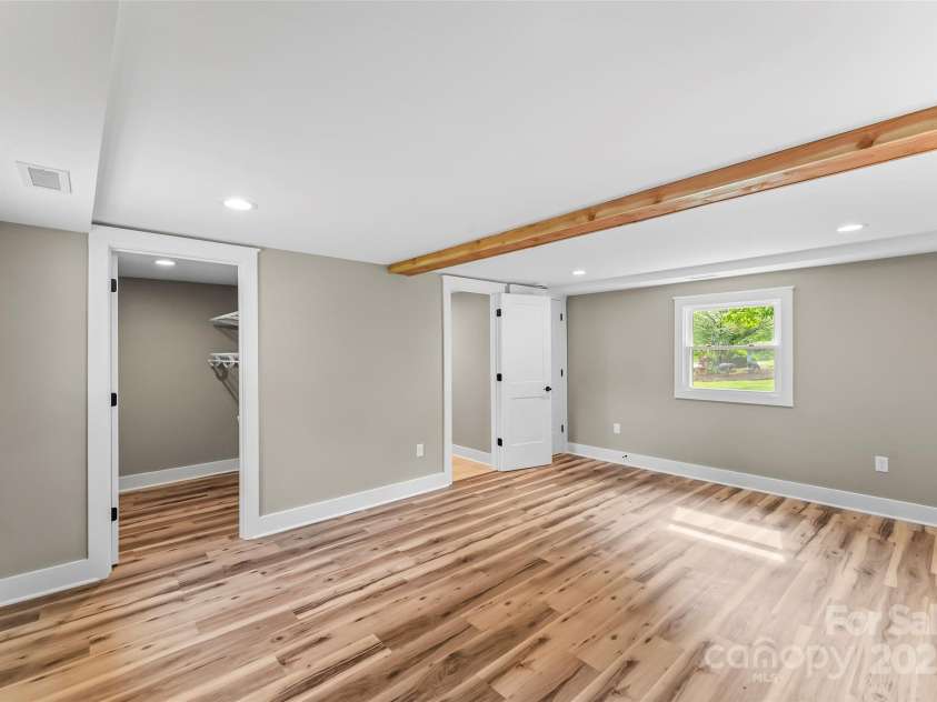 320 Pine Street, Maiden, NC 28650.  MLS# CAR4260600, YatesRealty ID 14063. 