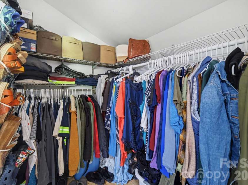 918 8th Street, Lancaster, SC 29720.  MLS# CAR4350449, YatesRealty ID 14063. Primary Walk-in Closet