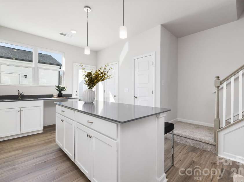 7017 Antigo Drive, Huntersville, NC 28078.  MLS# CAR4362926, YatesRealty ID 14065. 