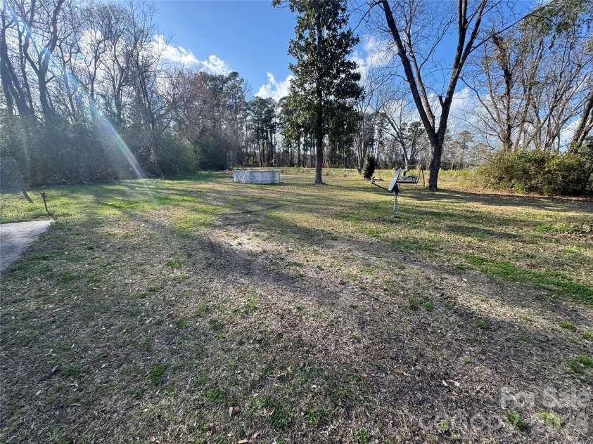 1097 Joe Brown Highway, Chadbourn, NC 28431.  MLS# CAR4361393, YatesRealty ID 14066. 