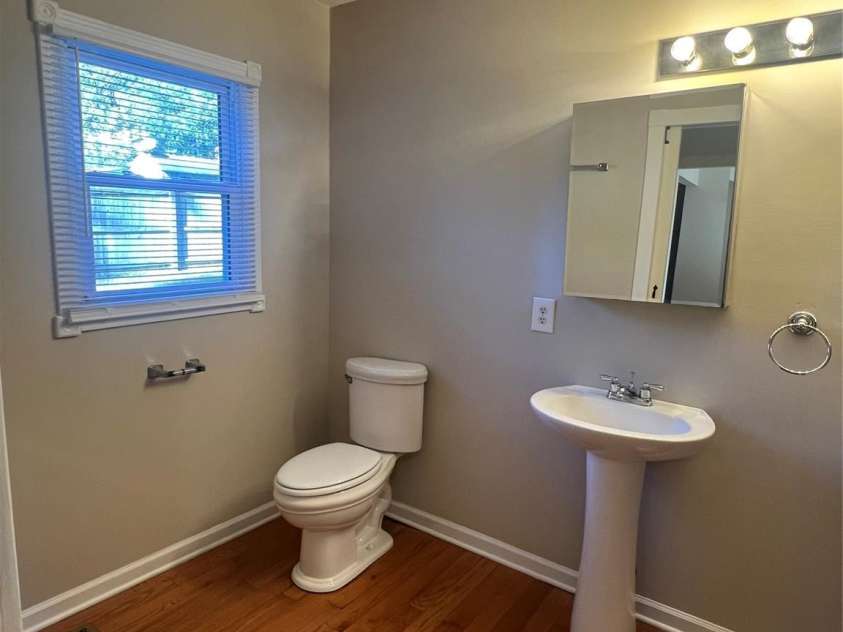 524 Railroad Drive, Concord, NC 28025.  MLS# CAR4260614, YatesRealty ID 14066. Bathroom