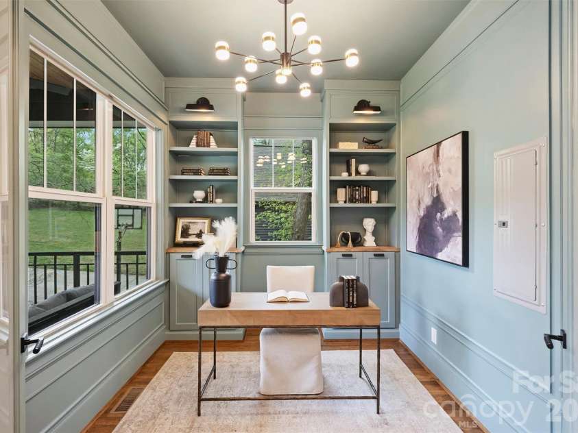 4001 Carmel Forest Drive, Charlotte, NC 28226.  MLS# CAR4369189, YatesRealty ID 14067. 