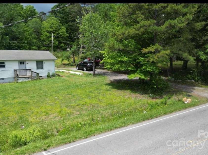 6649 Mountain Grove Road, Hickory, NC 28602.  MLS# CAR4260103, YatesRealty ID 14067. 