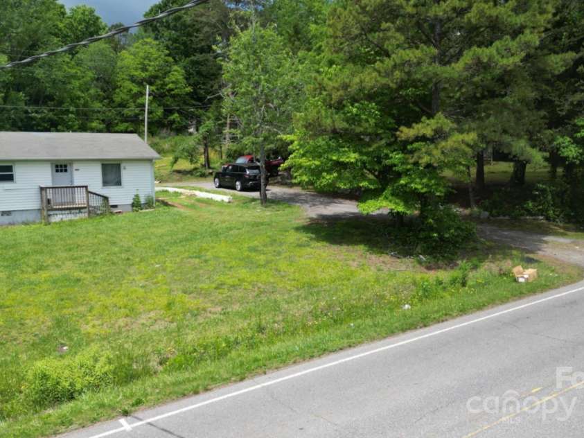 6649 Mountain Grove Road, Hickory, NC 28602.  MLS# CAR4260103, YatesRealty ID 14067. 