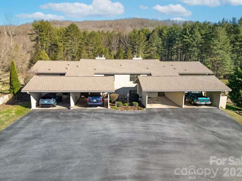 157 Glen Cannon Point, Pisgah Forest, NC 28768.  MLS# CAR4307806, YatesRealty ID 14068. 