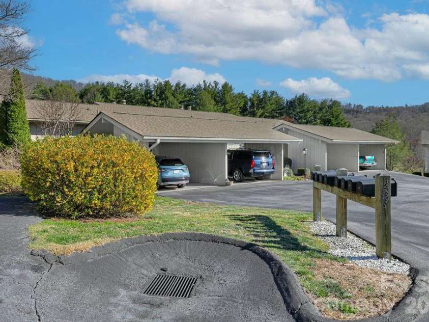 157 Glen Cannon Point, Pisgah Forest, NC 28768.  MLS# CAR4307806, YatesRealty ID 14068. 
