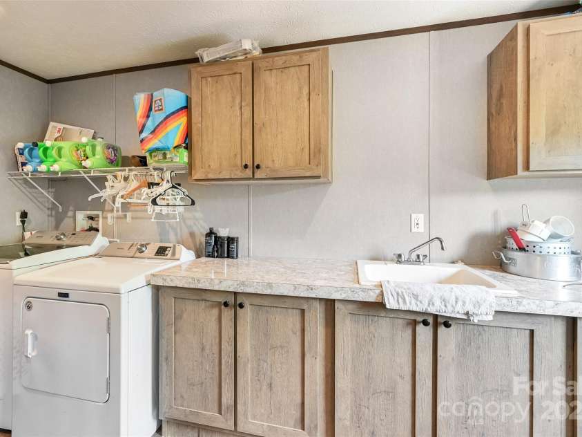 208 Stillwater Springs Road, Burnsville, NC 28714.  MLS# CAR4260579, YatesRealty ID 14069. 