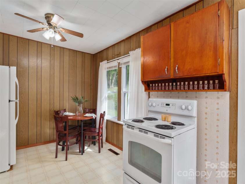 21 & 24 Betty Drive, Leicester, NC 28748.  MLS# CAR4260649, YatesRealty ID 14069. 