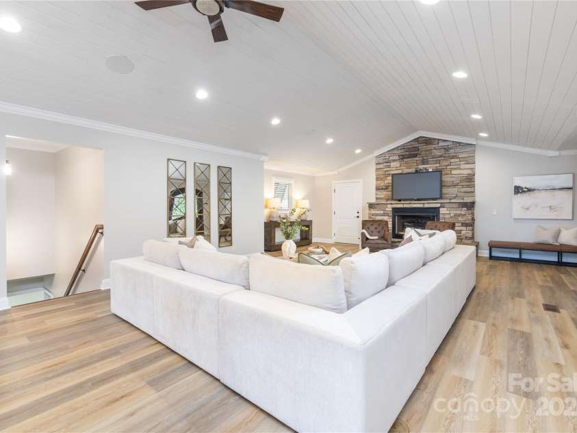 11133 Willow Oak Road, Norwood, NC 28128.  MLS# CAR4310555, YatesRealty ID 1407. 