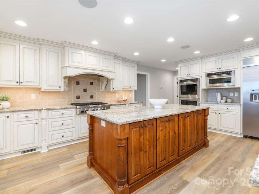 11133 Willow Oak Road, Norwood, NC 28128.  MLS# CAR4310555, YatesRealty ID 1407. 