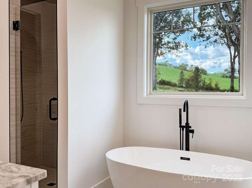 17 Skylar Lane, Mills River, NC 28759.  MLS# CAR4132888, YatesRealty ID 1407. 