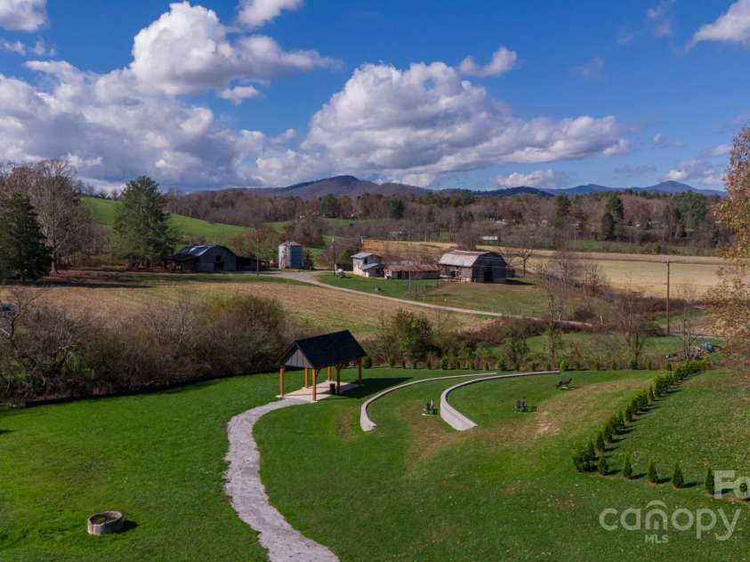 17 Skylar Lane, Mills River, NC 28759.  MLS# CAR4132888, YatesRealty ID 1407. 