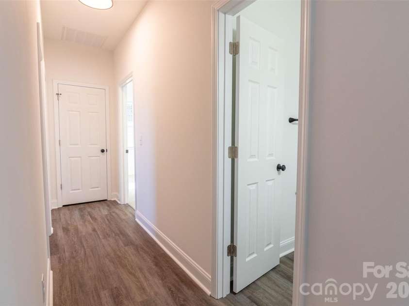 719 Smith Street, Shelby, NC 28150.  MLS# CAR4312792, YatesRealty ID 1407. 