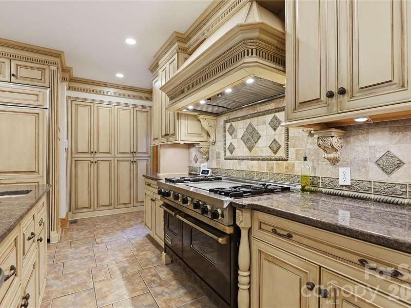 12300 McCord Road, Huntersville, NC 28078.  MLS# CAR4370351, YatesRealty ID 14070. 
