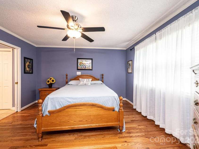 1276 Beechwood Drive, Newton, NC 28658.  MLS# CAR4260663, YatesRealty ID 14070. 