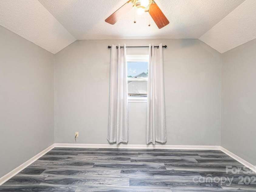 1276 Beechwood Drive, Newton, NC 28658.  MLS# CAR4260663, YatesRealty ID 14070. 