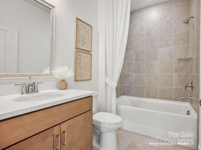 1022 Paddlers Way, Belmont, NC 28012.  MLS# CAR4260397, YatesRealty ID 14071. Shared bathroom for two secondary bedrooms