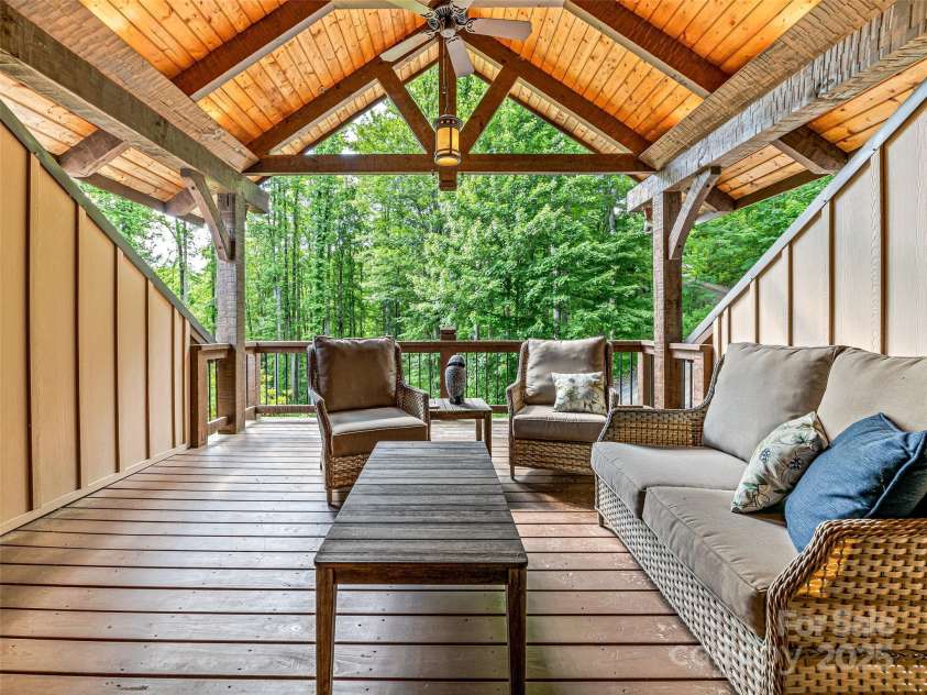 202 Emerald Lane, Maggie Valley, NC 28751.  MLS# CAR4047356, YatesRealty ID 14071. 