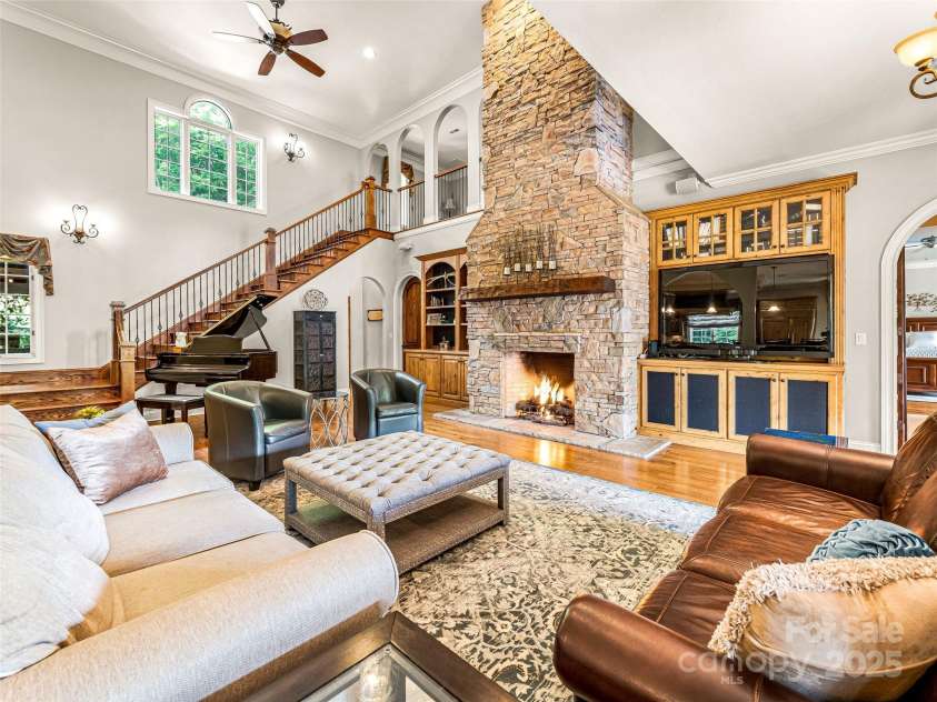202 Emerald Lane, Maggie Valley, NC 28751.  MLS# CAR4047356, YatesRealty ID 14071. Grand, yet cozy.