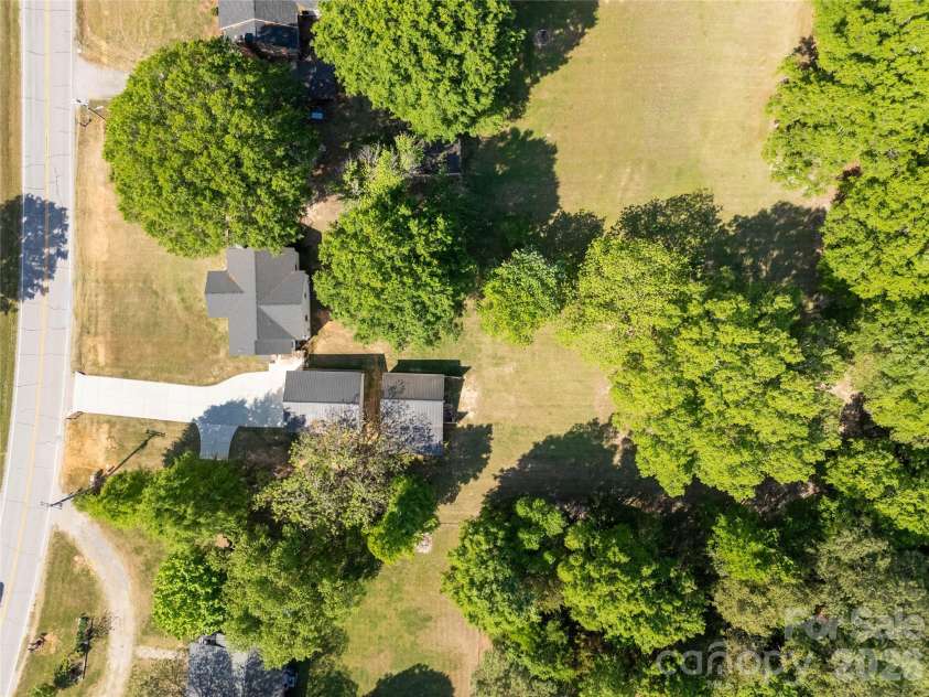 175 Bailey Road, Lancaster, SC 29720.  MLS# CAR4369121, YatesRealty ID 14073. 