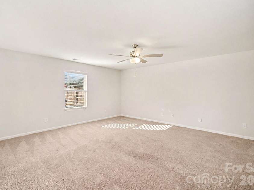 329 Aniston Lane, Shelby, NC 28152.  MLS# CAR4329898, YatesRealty ID 14075. 