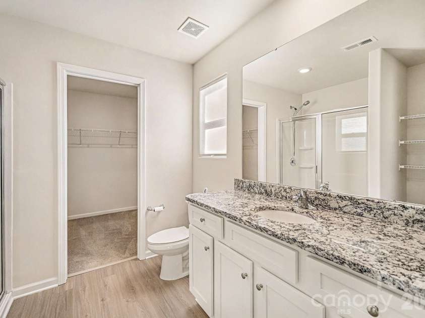 329 Aniston Lane, Shelby, NC 28152.  MLS# CAR4329898, YatesRealty ID 14075. 