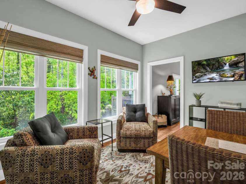 29 Stonehollow Lane, Brevard, NC 28712.  MLS# CAR4347760, YatesRealty ID 14076. 