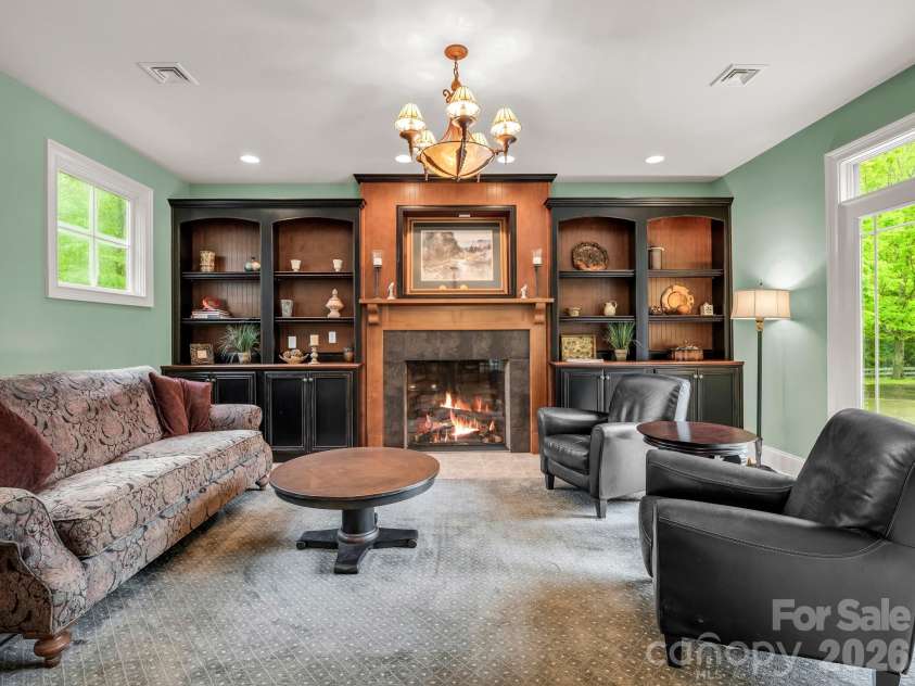 29 Stonehollow Lane, Brevard, NC 28712.  MLS# CAR4347760, YatesRealty ID 14076. Clubhouse