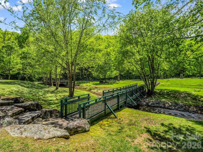 29 Stonehollow Lane, Brevard, NC 28712.  MLS# CAR4347760, YatesRealty ID 14076. Clubhouse common area