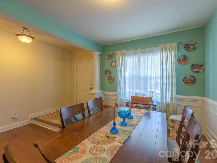 19449 Smith Circle, Cornelius, NC 28031.  MLS# CAR4347470, YatesRealty ID 14079. 
