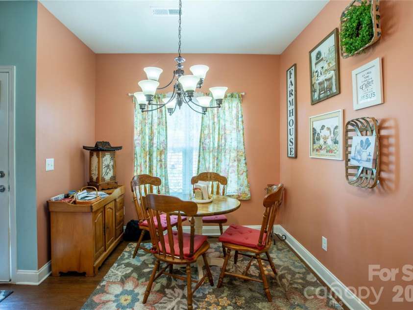 19449 Smith Circle, Cornelius, NC 28031.  MLS# CAR4347470, YatesRealty ID 14079. 