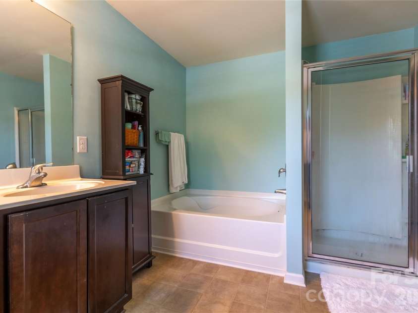 19449 Smith Circle, Cornelius, NC 28031.  MLS# CAR4347470, YatesRealty ID 14079. 