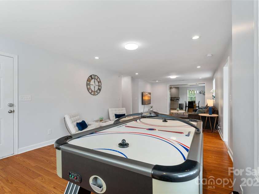 2510 Sherrill Street, Charlotte, NC 28208.  MLS# CAR4294165, YatesRealty ID 1408. 