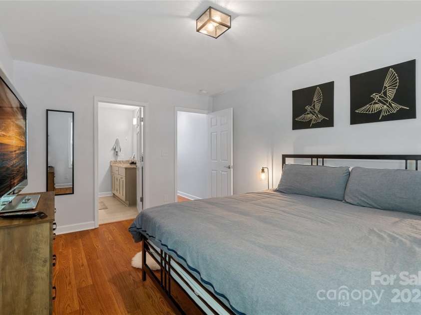 2510 Sherrill Street, Charlotte, NC 28208.  MLS# CAR4294165, YatesRealty ID 1408. 