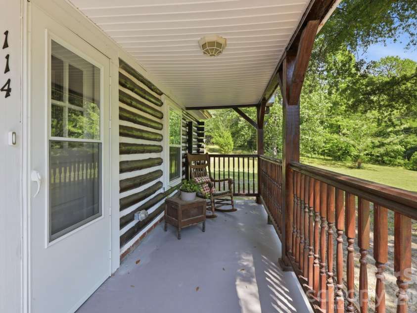 114 Beacon Hill, Ellenboro, NC 28040.  MLS# CAR4402028, YatesRealty ID 14080. 