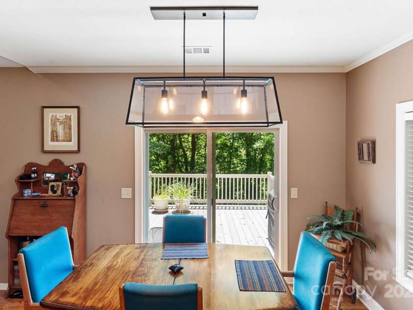 460 Dublin Lane, Columbus, NC 28722.  MLS# CAR4258747, YatesRealty ID 14080. 