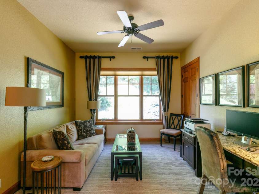 307 Spring Rock Road, Burnsville, NC 28714.  MLS# CAR4260739, YatesRealty ID 14081. 