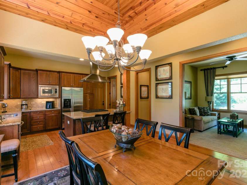 307 Spring Rock Road, Burnsville, NC 28714.  MLS# CAR4260739, YatesRealty ID 14081. 