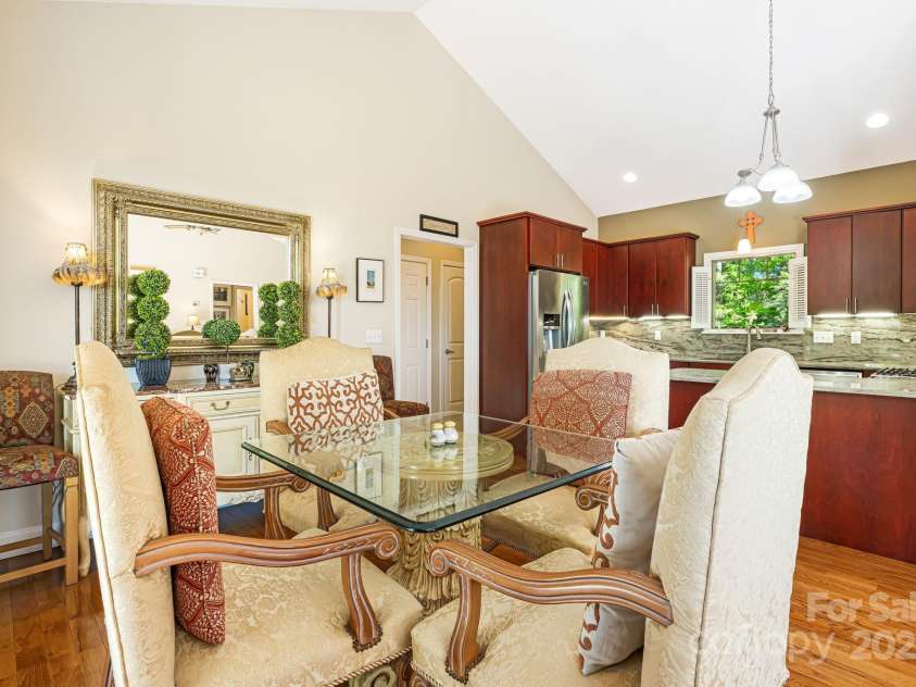 411 Alta Circle, Hendersonville, NC 28739.  MLS# CAR4250586, YatesRealty ID 14083. 