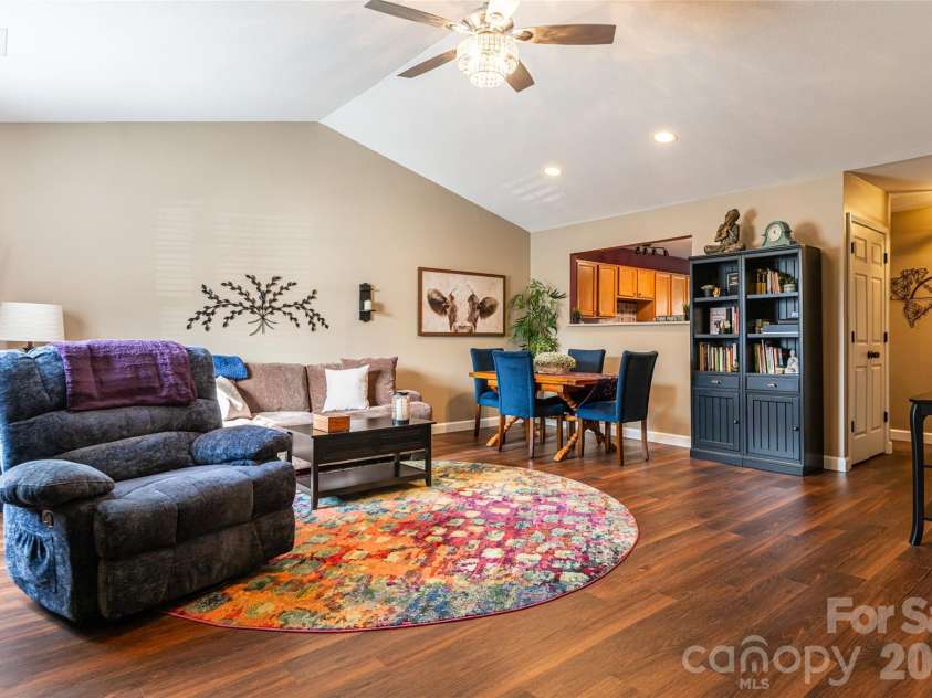 92 Wiltshire Circle, Fletcher, NC 28732.  MLS# CAR4342641, YatesRealty ID 14083. 