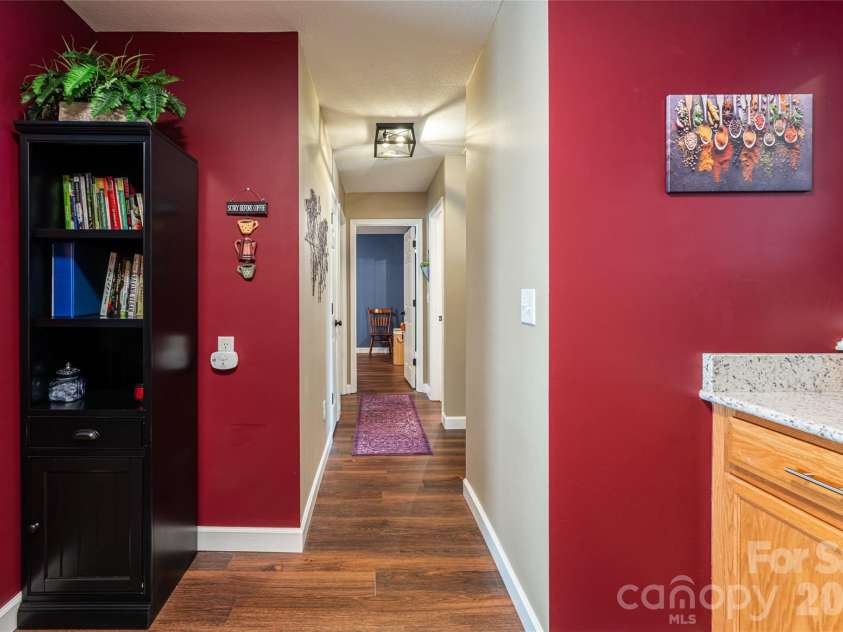 92 Wiltshire Circle, Fletcher, NC 28732.  MLS# CAR4342641, YatesRealty ID 14083. 