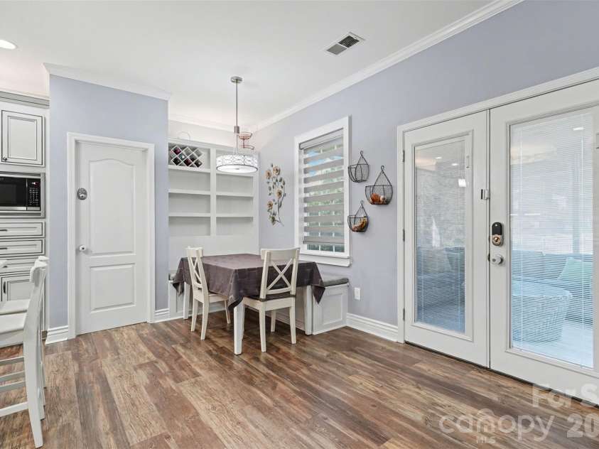1111 Wallace Lake Road, Indian Land, SC 29707.  MLS# CAR4368715, YatesRealty ID 14086. Eat-In Kitchen Area