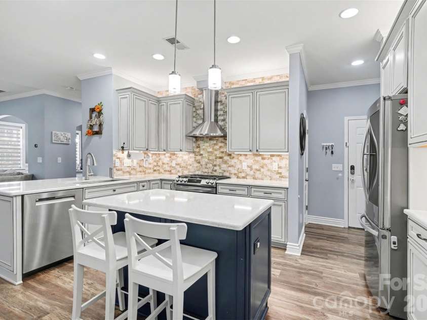 1111 Wallace Lake Road, Indian Land, SC 29707.  MLS# CAR4368715, YatesRealty ID 14086. Kitchen