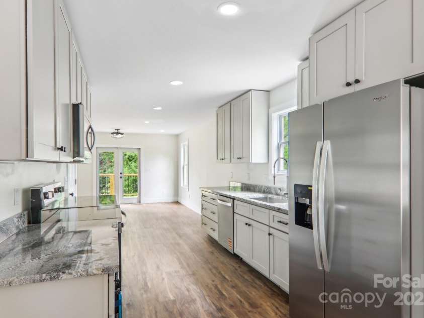 12 Whipoorwill Way, Waynesville, NC 28786.  MLS# CAR4259643, YatesRealty ID 14086. 
