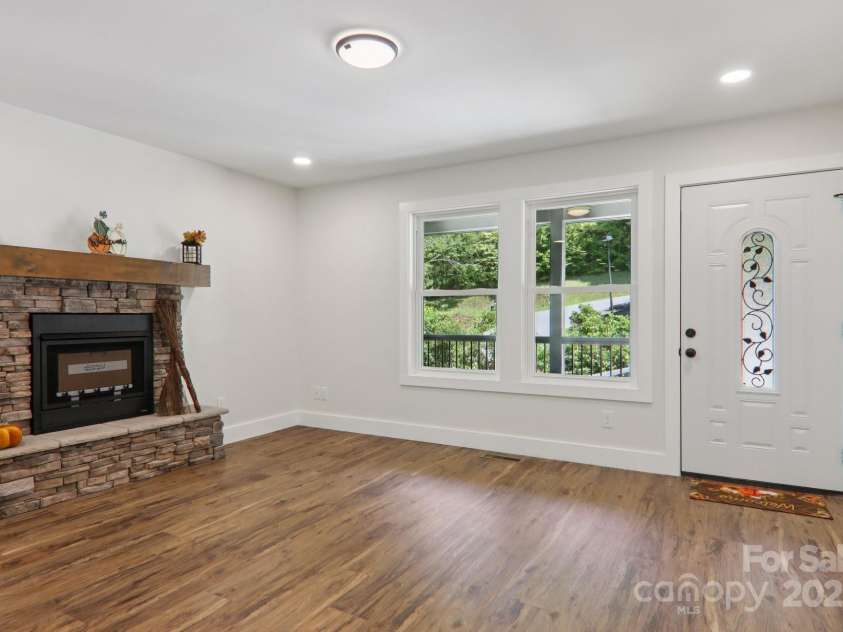 12 Whipoorwill Way, Waynesville, NC 28786.  MLS# CAR4259643, YatesRealty ID 14086. 