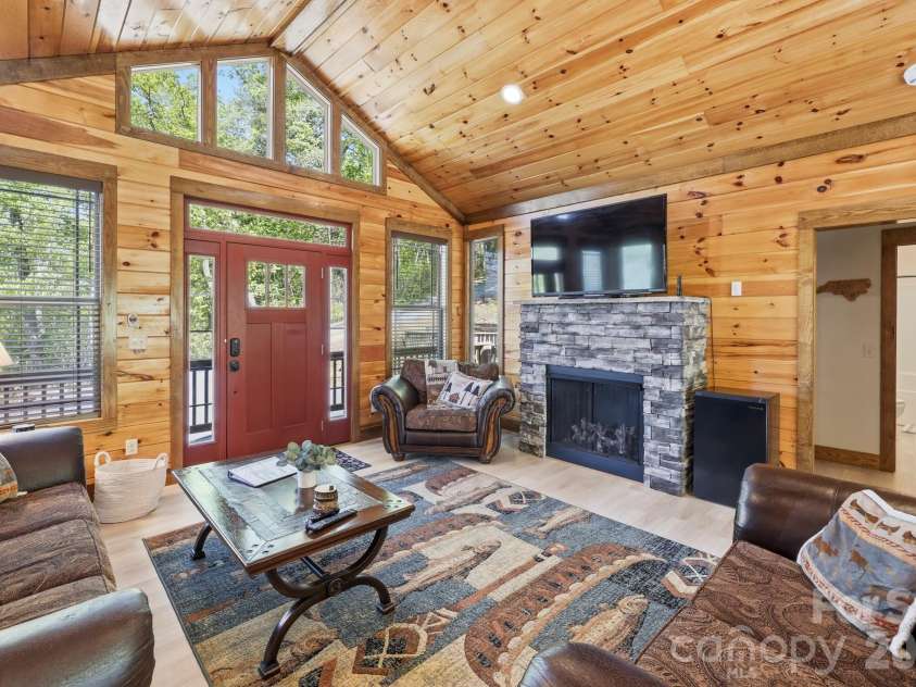 131 Pier Point Drive, Lake Lure, NC 28746.  MLS# CAR4371285, YatesRealty ID 14088. 