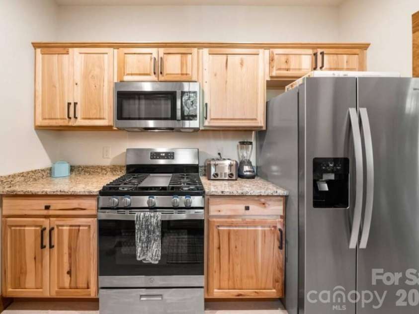 131 Pier Point Drive, Lake Lure, NC 28746.  MLS# CAR4371285, YatesRealty ID 14088. 